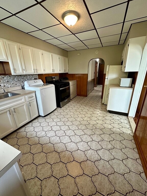 592 E 3rd St, Unit 3