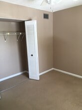 8211 Sun Spring Cir, Unit #73 in Orlando, FL - Building Photo - Building Photo