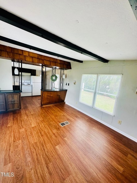 841 Chalybeate Springs Rd in Angier, NC - Foto de edificio - Building Photo