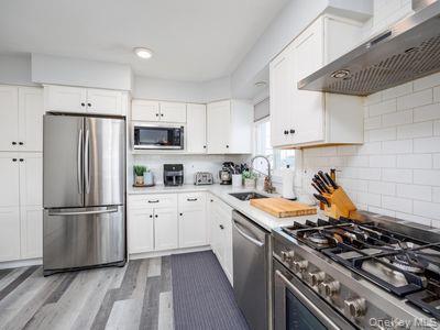 825 E Park Ave in Long Beach, NY - Building Photo - Building Photo