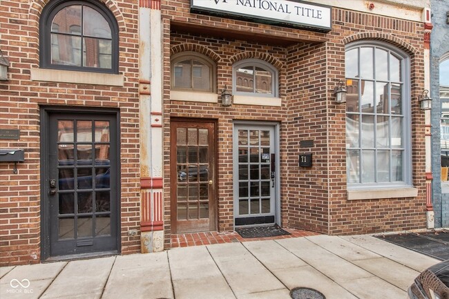 77 E Jefferson St, Unit 2235 in Franklin, IN - Building Photo - Building Photo