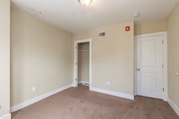 2310 N Park Ave - 18