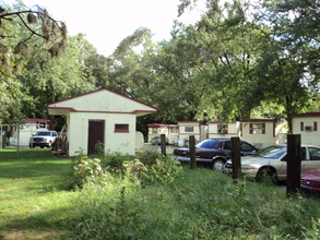 1815 Elm St in Griffith, IN - Foto de edificio - Building Photo