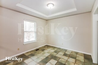 616 Park Ave, Unit 196 unit 4 stories in Belton, MO - Foto de edificio - Building Photo