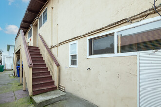 610-612 15th St in Richmond, CA - Foto de edificio - Building Photo