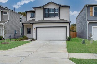 10123 Clearwick St in Houston, TX - Building Photo