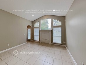 149 Oak Common Ave in St. Augustine, FL - Foto de edificio - Building Photo