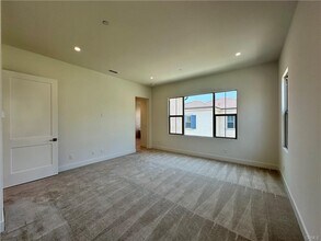 242 Maricopa Hwy in Irvine, CA - Building Photo - Building Photo