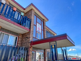 Ridgewood in Edmonton, AB - Building Photo