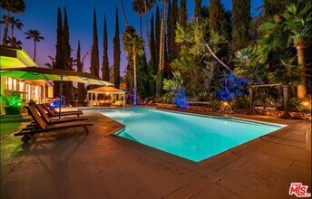 20322 Del Campo Pl in Los Angeles, CA - Building Photo - Building Photo