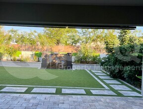 2141 East Alameda Rd in Phoenix, AZ - Building Photo - Building Photo
