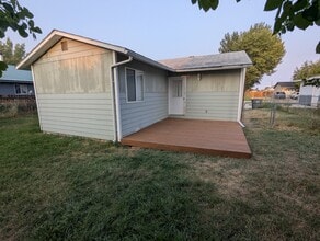 245 Smith St in Lander, WY - Building Photo - Building Photo
