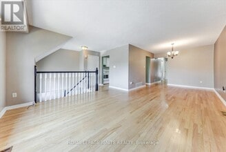 1279 Northmount St in Oshawa, ON - Building Photo - Building Photo