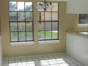 4803 Brooklawn Dr in Houston, TX - Building Photo - Building Photo