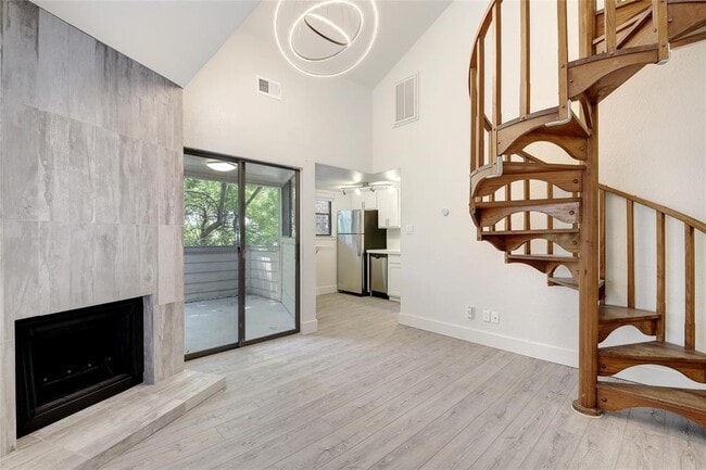 property at 2500 Burleson Rd