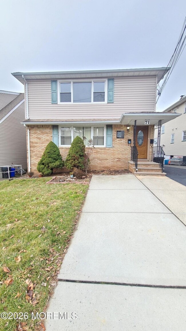 property at 71 Newark Pl