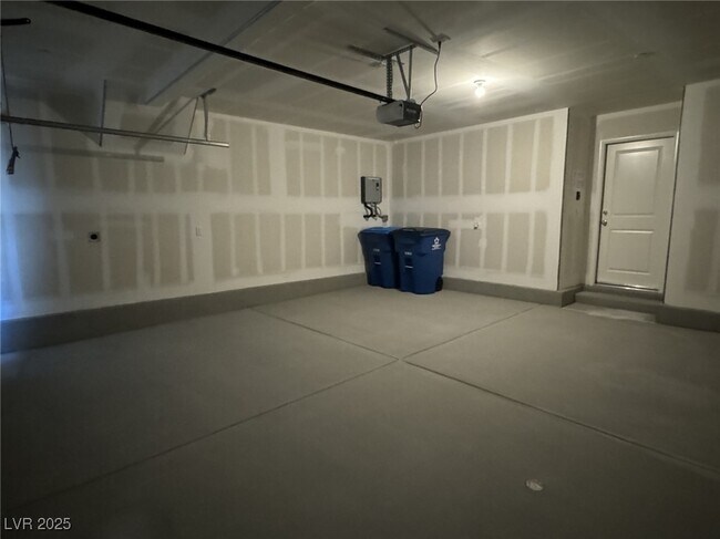 property at 5012 Chapin Mesa Ave