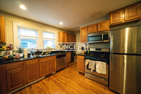 4 Iroquois St, Unit 1 in Boston, MA - Building Photo - Building Photo