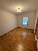 2347 SE Pennsylvania Ave in Topeka, KS - Building Photo - Building Photo