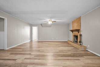 4309 42nd St in Lubbock, TX - Building Photo - Building Photo