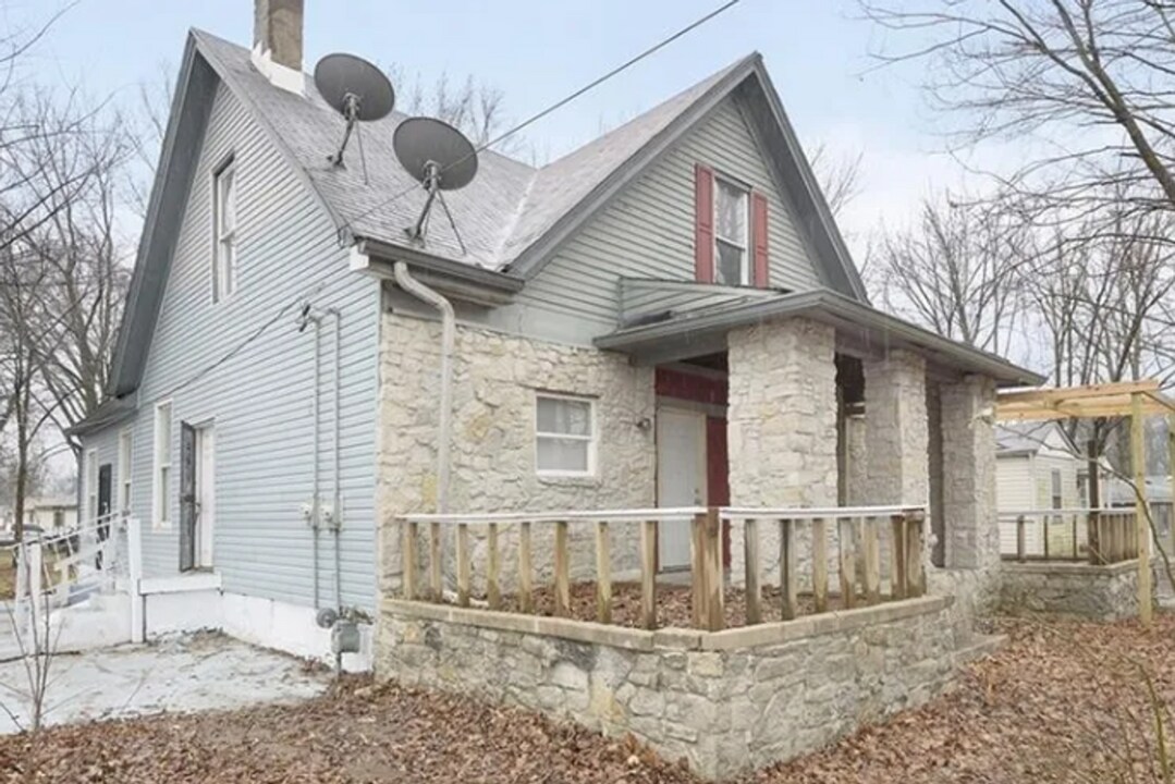 2239 E 34th St in Indianapolis, IN - Building Photo