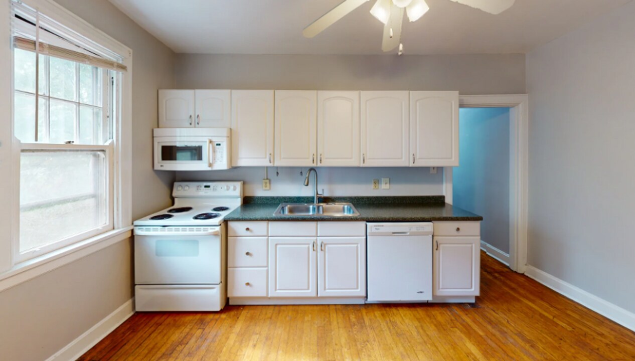 3103 Celeron Ave in Cincinnati, OH - Building Photo
