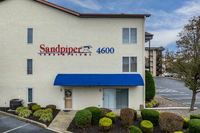 Sandpiper Condominiums in Brigantine, NJ - Building Photo - Building Photo