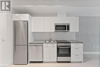 284 King St E in Toronto, ON - Building Photo - Building Photo