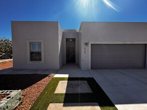 6468 Tama St in El Paso, TX - Building Photo - Building Photo