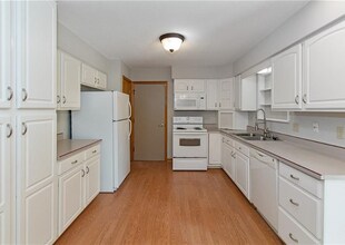 613 Roberta Ct in Brownsburg, IN - Building Photo - Building Photo