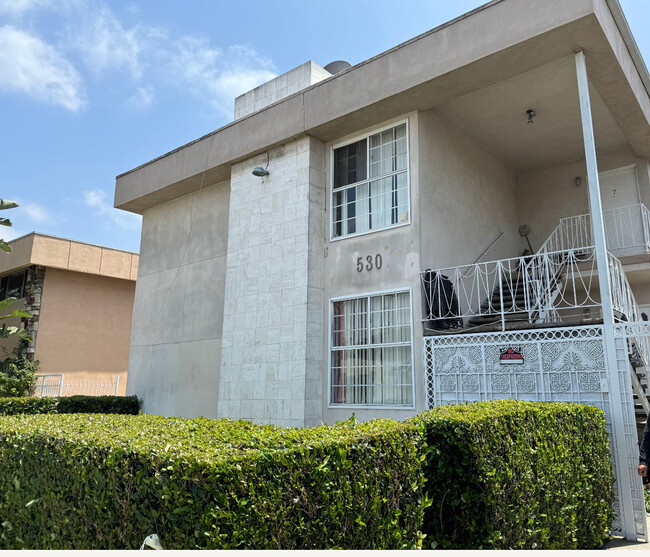 Olive Street Apartments in Inglewood, CA - Foto de edificio - Building Photo