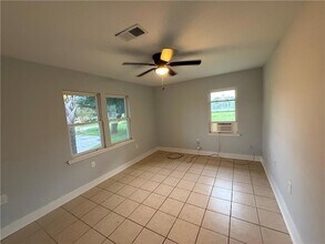 2220 Aycock St in Arabi, LA - Building Photo - Building Photo