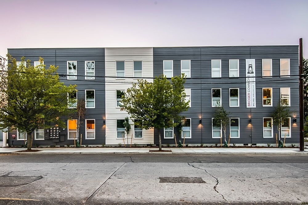 Bridger Commons in Portland, OR - Foto de edificio