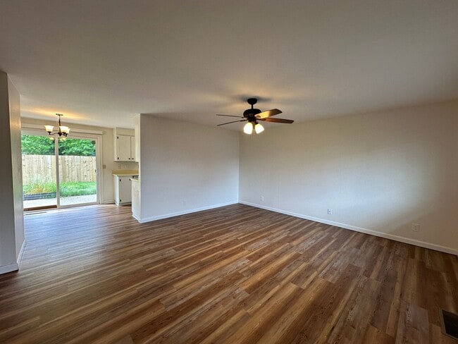 4157 Bramble Ct NE in Salem, OR - Building Photo - Building Photo