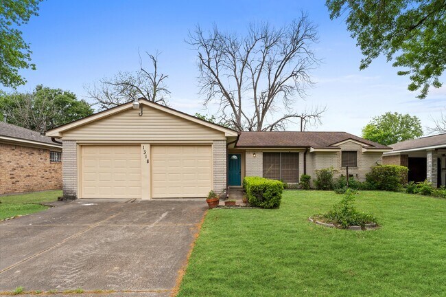 property at 1318 Mosher Ln