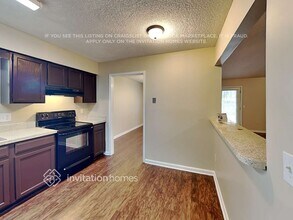 12281 Autumnbrook Trail E in Jacksonville, FL - Building Photo - Building Photo