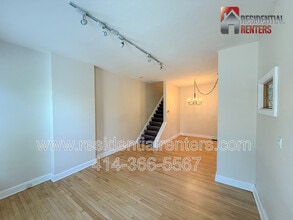 1503 N Cass St in Milwaukee, WI - Building Photo - Building Photo