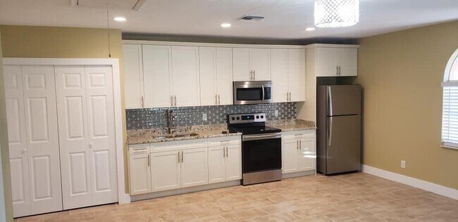 property at 17068 89th Pl N