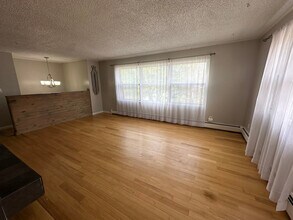 3621 Amber Bay Loop in Anchorage, AK - Building Photo - Building Photo