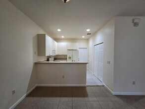 2549 Stockbridge Square SW in Vero Beach, FL - Building Photo - Building Photo