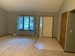 W13567 Woodland Way in Lodi, WI - Building Photo - Building Photo