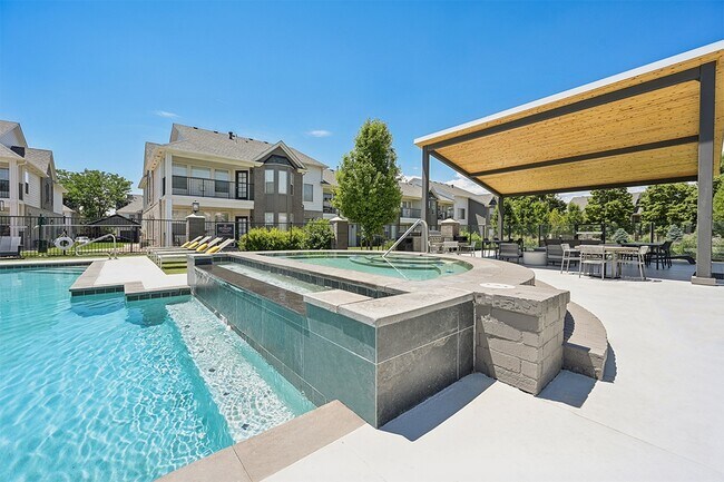 The Soleil in Centennial, CO - Foto de edificio - Building Photo