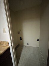 215 Darsey Rd in Hinesville, GA - Building Photo - Building Photo