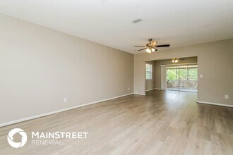 12345 Mayberry Rd in Spring Hill, FL - Building Photo - Building Photo