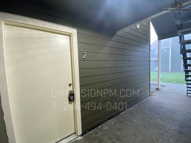 102 Tacoma Blvd S, Unit #2