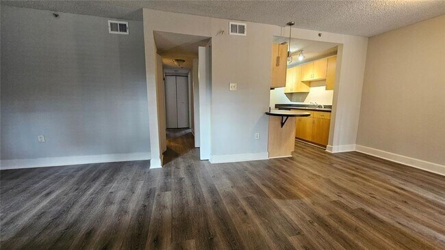 387 Ralph McGill Blvd NE in Atlanta, GA - Building Photo - Building Photo