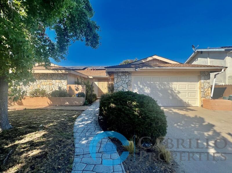 6443 Lance Ct in San Diego, CA - Building Photo