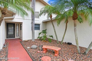 296 Sandy Run in Melbourne, FL - Building Photo