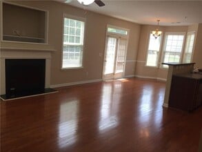 3338 Castleberry Village Cir in Cumming, GA - Building Photo - Building Photo