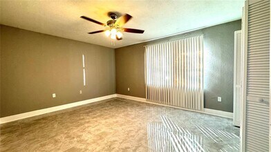 4795 S Texas Ave in Orlando, FL - Building Photo - Building Photo